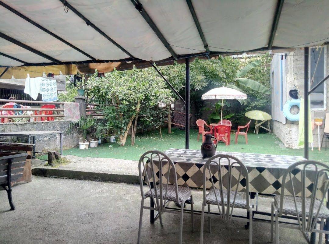 Zaza Guest House Кобулети Екстериор снимка