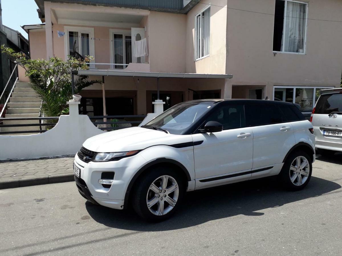 Zaza Guest House Кобулети Екстериор снимка